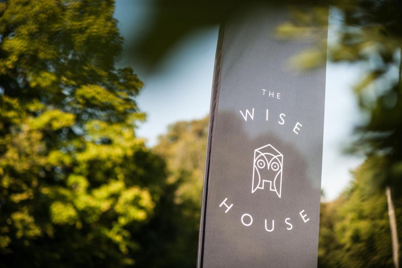 The Wise House Hotel Hastiere-par-dela Exterior foto