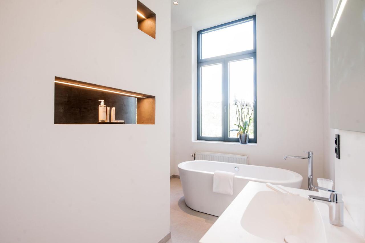 The Wise House Hotel Hastiere-par-dela Exterior foto
